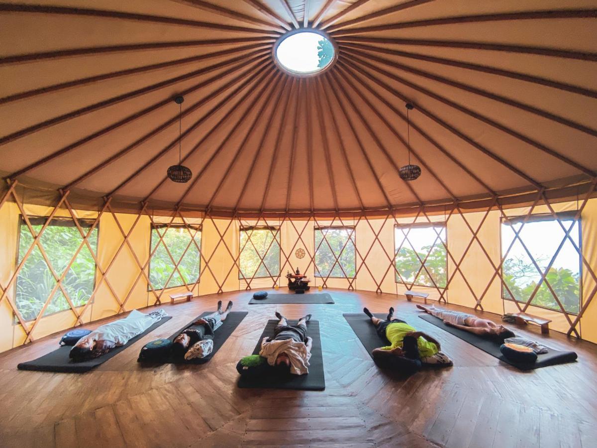 Trekker Glamping Hotel Minca Bagian luar foto