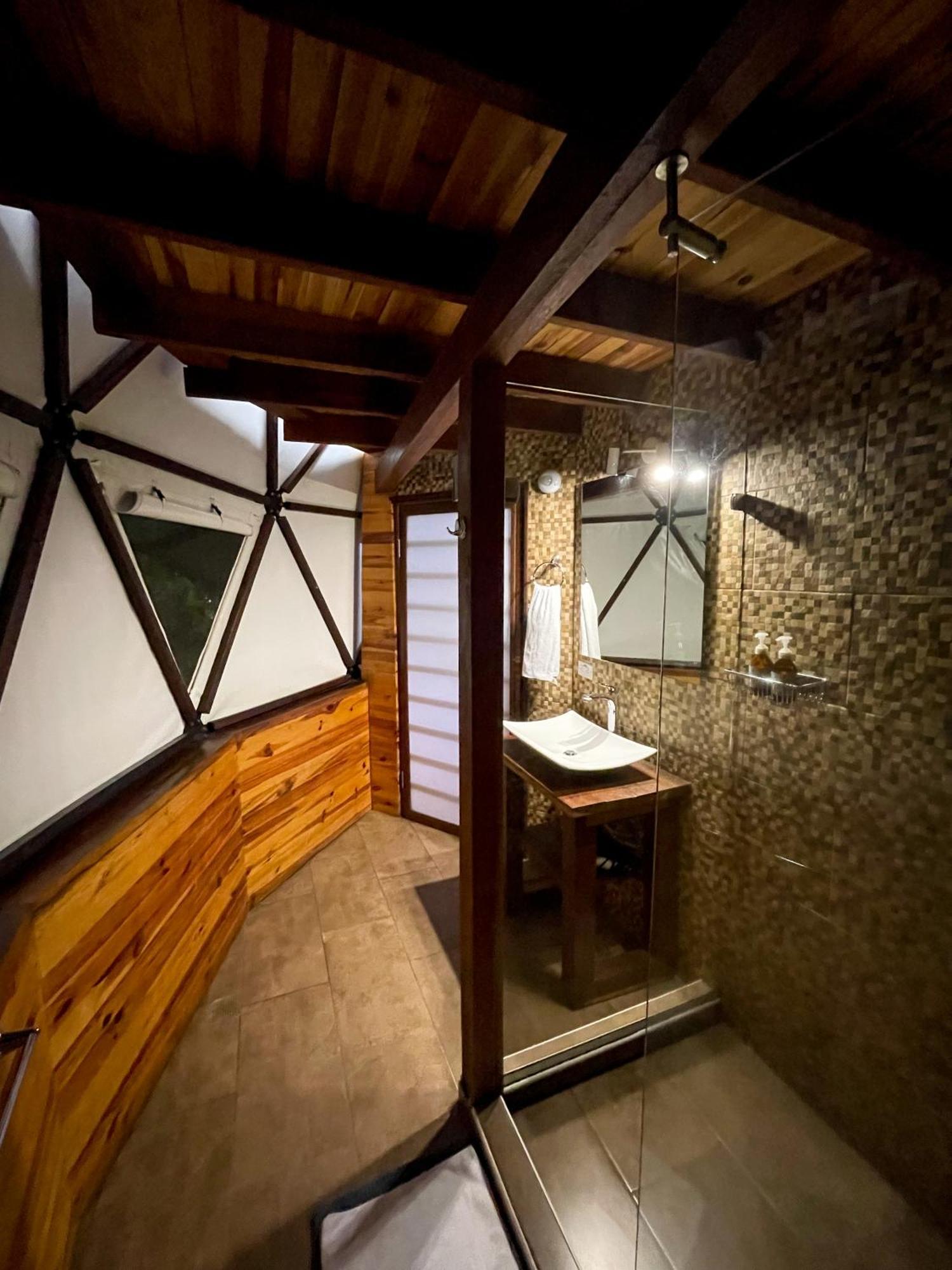 Trekker Glamping Hotel Minca Bagian luar foto