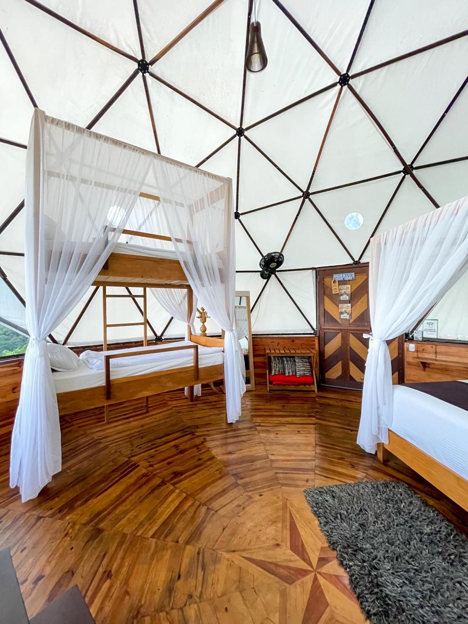 Trekker Glamping Hotel Minca Bagian luar foto